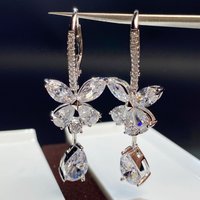 Light luxury 18K white gold and platinum PT950 butterfly earrings, drop earrings, niche design, horse eye shape earrings
