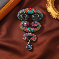 SKEDS Women Men Vintage Heavy Industry Crystal Horns Brooches Badges Retro Middle Design Unisex Pendant Accessories Pins