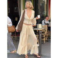 Hugcitar Fashion 2 Piece Sets V Neck Long Sleeve Buttons Patchwork Lace Top Drawstring Pleated Maxi Skirt Women Vacation Outfit