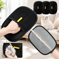 Pet Hair Remover Glove Reusable Grooming Brush for Cats & Dogs Electrostatic Deshedding Tool for Sofa Carpet Furnit