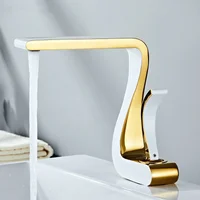 Luxus Weiß Gold Bad Mischbatterie Messing Waschbecken Wasserhahn Heißes und Kaltes Wasser Waschbecken Retro Wasserhahn Einlochmontage Wasserhahn Badezimmer