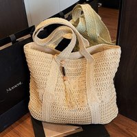 Girls Gift Hollow Out Straw Shoulder Bag Bohemian Casual Summer Beach Bag with Tassel Breathable Weave Tote Bag Travel