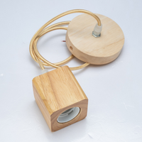 Lampe suspendue moderne en bois au design nordique, luminaire décoratif d'intérieur, idéal pour un salon, une cuisine ou une maison