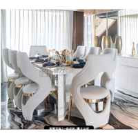 Leichter, luxuriöser High-End-Esszimmerstuhl aus Edelstahl, moderner, einfacher Home-Designer, High-End-Einzelstuhl, Villa-Rückenstuhl
