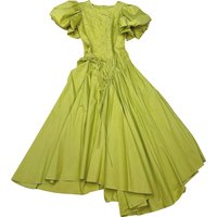 TWOTWINSTYLE Temperament Solid Dresses For Women Round Neck Bubble Sleeve High Waist Casual Folds Dress Female Style KDR538273