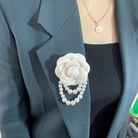 Korean Fabric Camellia Flower Brooch Pins Pearl Tassel Corsage Fashion Jewelry Brooches For Women Shirt Collar Accessories