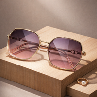 Summer Trendy Square Frame Sunglasses Gradient Color Lenses Eyeglasses Metal Frame Large Sunshade for Men and Women Daily Wear