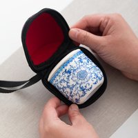 Portable blue and white porcelain tea cup, quick-brewing cup and strainer, for travel and outdoor use - Ceramic tea set