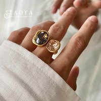Europäische und amerikanische Retro-Metall-geometrische Strass-kontrastierende offene Ringe für trendigen Schmuck-Finger-Accessoires für Damen