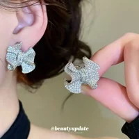 Silver Needle French Niche Zircon Pleated Bow Earrings Simple Fashion Personalized Earrings Light Luxury High Sense Jewelry
