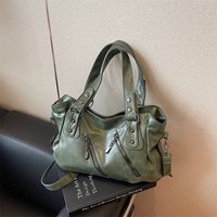 Glossy PU Designed Rivet Zipper One Shoulder Bag Large Capacity Versatile Tote Bags Delicate Soft All-Match Crossbody Packs
