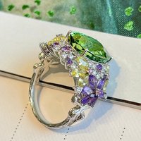Huitan Aesthetic Rings for Women Sparkling Active Creative Spring Finger Accessories for Women Gentle Lovely Jewelry for Wedding
