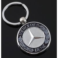 1Pcs Car Emblem Keychain Metal Key Rings For Mercedes Benz AMG W205 C300 W203 W206 W108 W124 W126 W140 W168 Smart Accessories