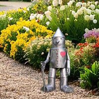 Resin Tin Man Outdoor Statue Modern Garden Figurine Lawn Decoration Statuette for Patio Decor Sculpture