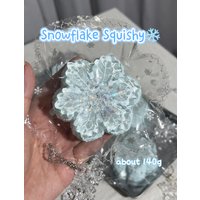 Handcrafted Snowflake Squishy: The Combination Texture of Jelly Clay and Creamy Clay - Food Grade Silicone Stress Reliever
