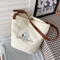 2026 New Cute Snoopy Bucket Bag Fashion Popular Cartoon Print Simple Back To School Shoulder Bag Travel Canvas Bag