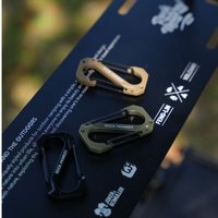 S-type Aluminum Alloy Buckle Outdoor Multi-functional 8-character Mountaineering Buckle Quick Hanging Keychain Hook