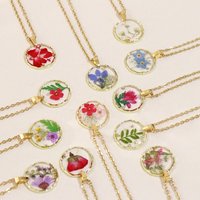 Pressed Flower Charm Necklace Handmaking Epoxy Resin Dried Flower Series Necklaces Natural Flowers Pendant Custom Chain Necklace