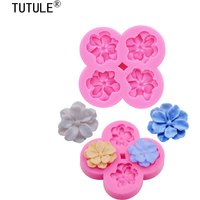 DIY rose flower Sunflowers Chrysanthemums Keychain Earrings Silicone Mold Clay epoxy resin Accessories Mould Chocolate Molds