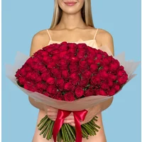 150 Red Roses from Kenya