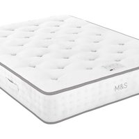 M&S 2500 British Wool Pocket Spring Medium Mattress White