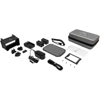 Atomos ATOMACCKT4. Product type: Accessory kit Product colour: Black Grey Housing material: Plastic. Power source type: Battery