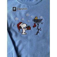 Vintage Embroidered Sweatshirt Snoopy Enjoying Winter Cute