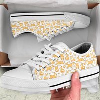 Cute Corgi Women's Low Top Sneaker