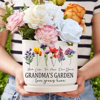Custom Grandma's Garden Plant Pot With Grandkids Name And Birth Month Flower For Mother's Day