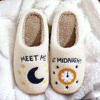 Taylor, Cute Slippers