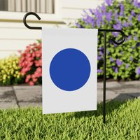 Blue Dots Garden Flag - Central Omaha Bde: Blue Dot Energy