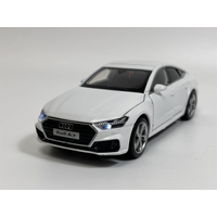 Audi A7 White LHD Light and Sound 1:32 Scale Tayumo 32140017