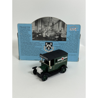Vintage Model Ambulance Sponsor A Cot Lledo VMA01D S2