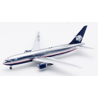 Aeromexico Boeing 767-283/ER XA-TNS With Stand 1:200 Inflight200 IF762AM0124P
