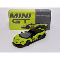 Lamborghini Aventador SVJ 63 Roadster Verde Shock RHD 1:64 Mini GT MGT00887R