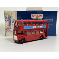 Bristol Lodekka Midland Rd Pearl Assurance Days Gone Lledo DG075009D B1