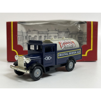 The Village Collection Double Diamond Ale Cameo From Corgi VCC07D S6