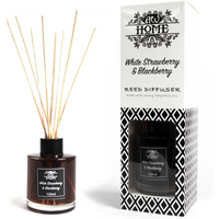 120ml Reed Diffuser - White Strawberry & Blackberry