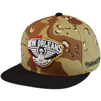 Mitchell & Ness NBA New Orleans Pelicans Choco Camo Cap - HHSS1101-NOPYYPPPCAMO