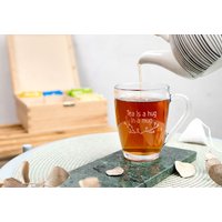 Teeset mit Teebox und graviertem Teeglas Teeset mit Teebox und graviertem Teeglas