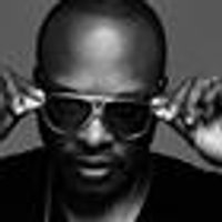 DJ Jazzy Jeff at quarters