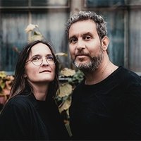 Reto Burrell & Lin Stucki