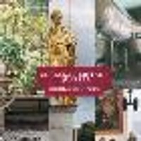 CHQ Highlights Walking Tour