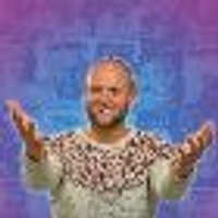 COMEDY - TOM GLOVER at the old woollen