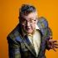 RIPPING YARMS COMEDY CLUB - JOE PASQUALE
