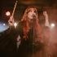 LUNGS - PERFORMING FLORENCE + THE MACHINE at social