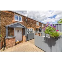 Swift Cottage - 22420442081 Swift Cottage