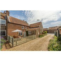 Sexton's Yard Cottage - 8094678215 Sexton's Yard Cottage