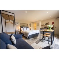 Eastgate Hideaway - 31764980563 Eastgate Hideaway