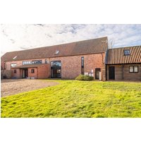 Peak Hall - 37319652394 Peak Hall